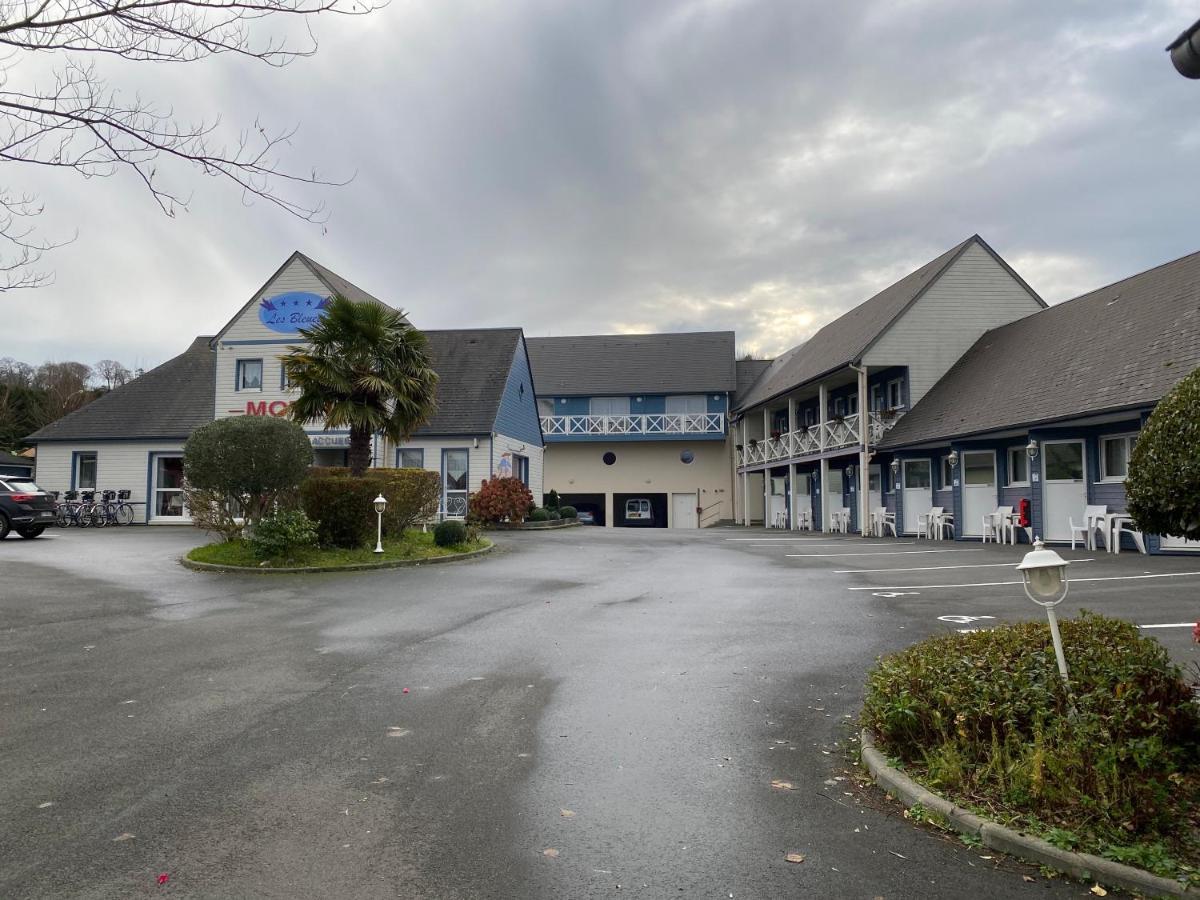 コンタクト オテル - モーテル レ ブルーエ La Rivière-Saint-Sauveur エクステリア 写真